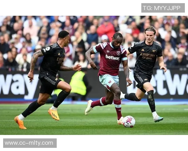 英超前球员点评阿玛德进攻威胁大防守能力不足引发关注